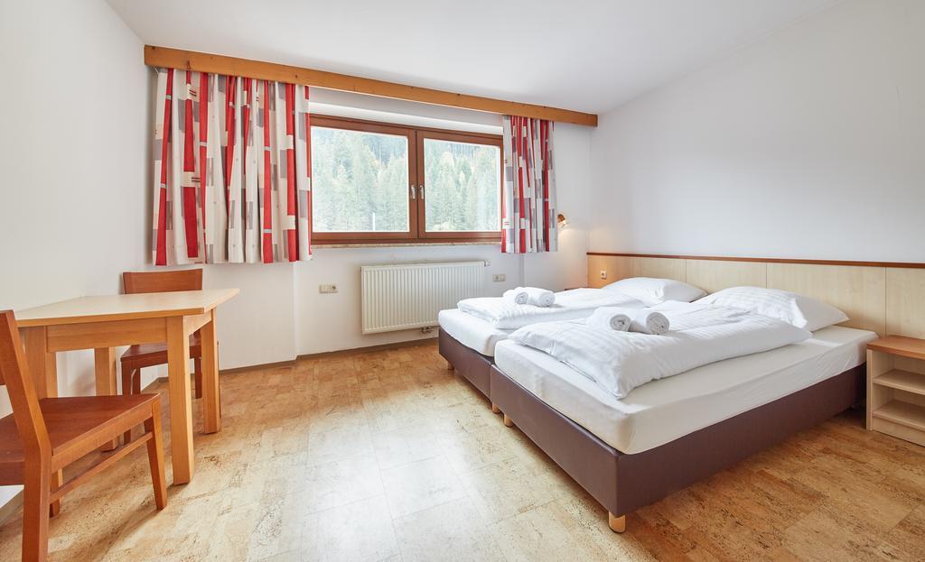 Appartements Glemmtal ザールバッハ・ヒンターグレム エクステリア 写真