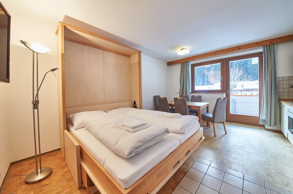 Appartements Glemmtal ザールバッハ・ヒンターグレム エクステリア 写真