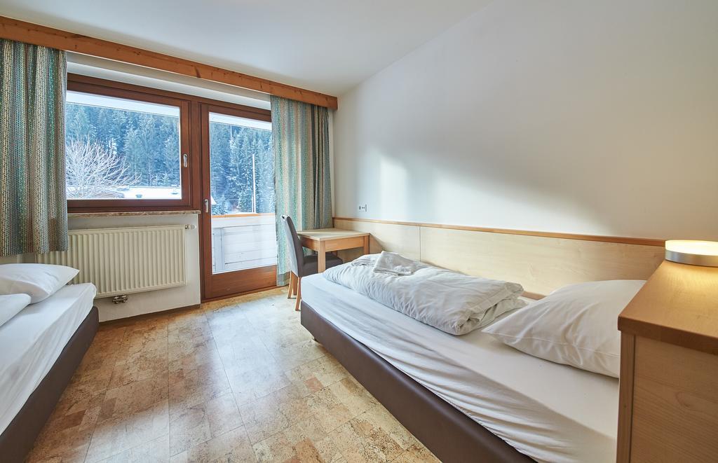 Appartements Glemmtal ザールバッハ・ヒンターグレム エクステリア 写真